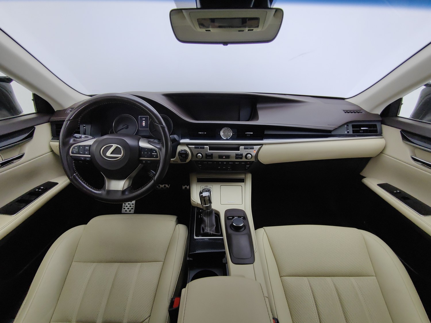 Used Lexus ES 2015 2.0 AT
