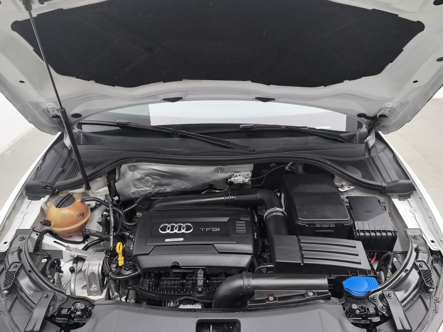 Used Audi Q3 2016 2.0 AT