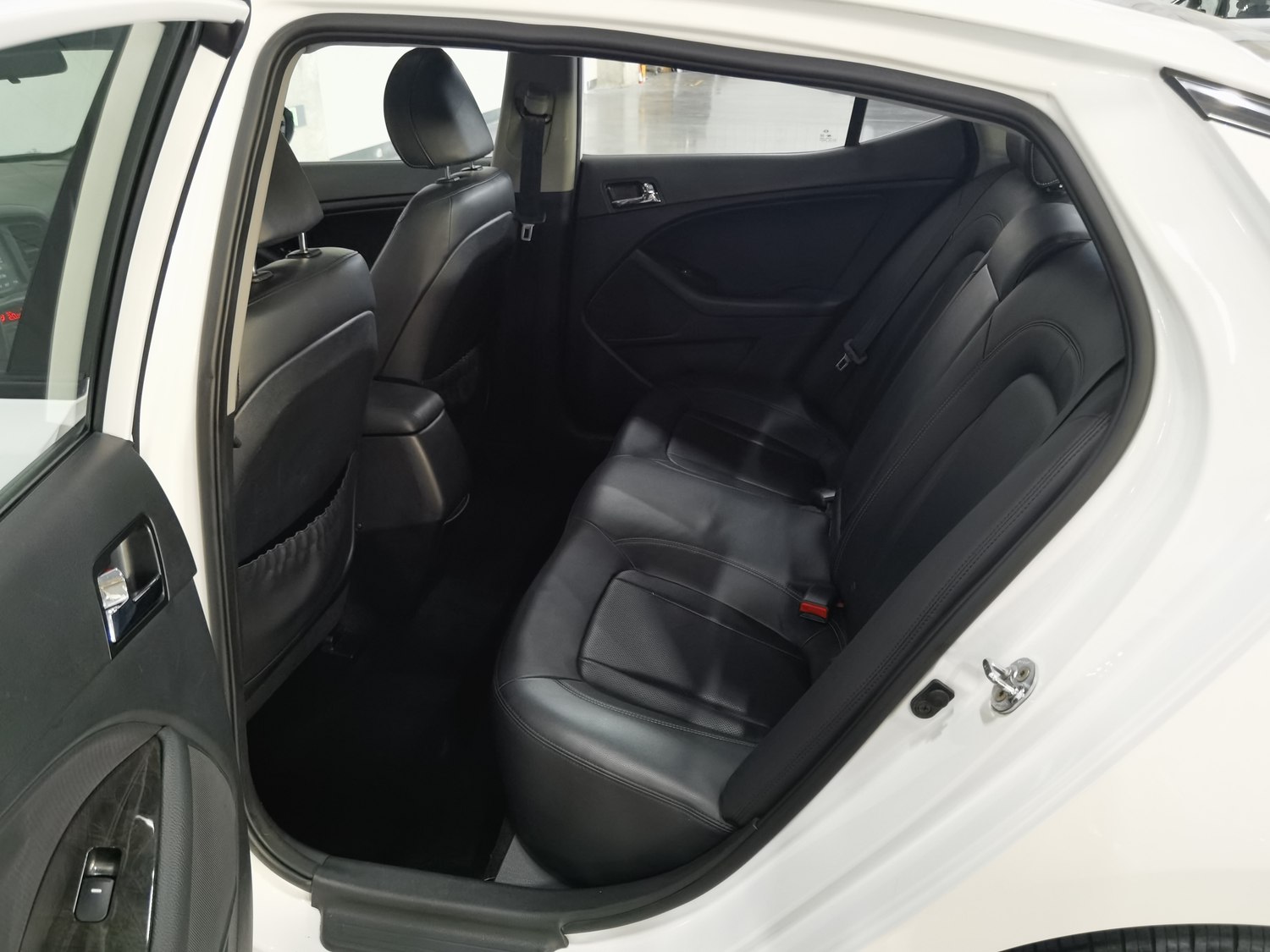 Used Kia K5 2012 2.0 AT