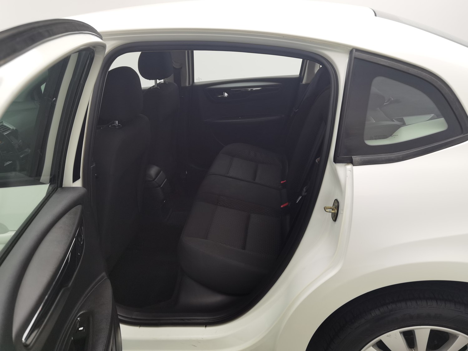 Used Citroen C-Quatre 2013 2.0 MT