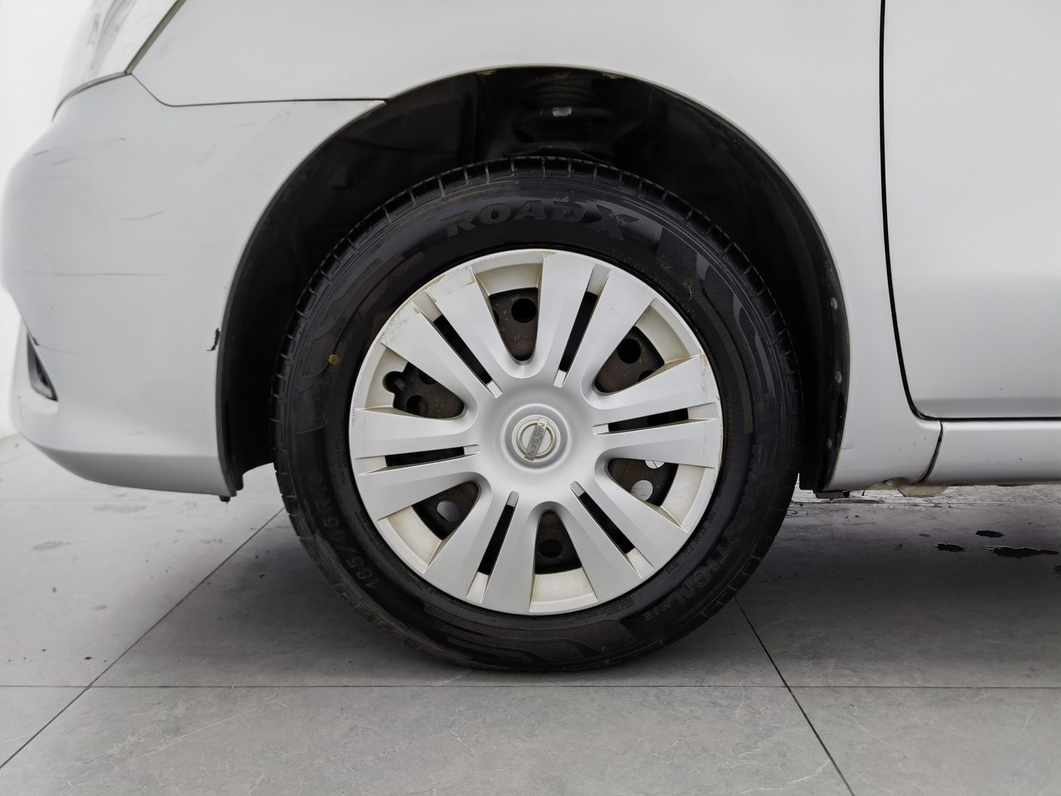 Used Nissan Livina 2013 1.6 MT