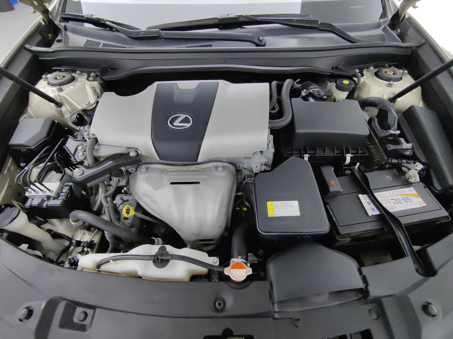 Used Lexus ES 2015 2.0 AT