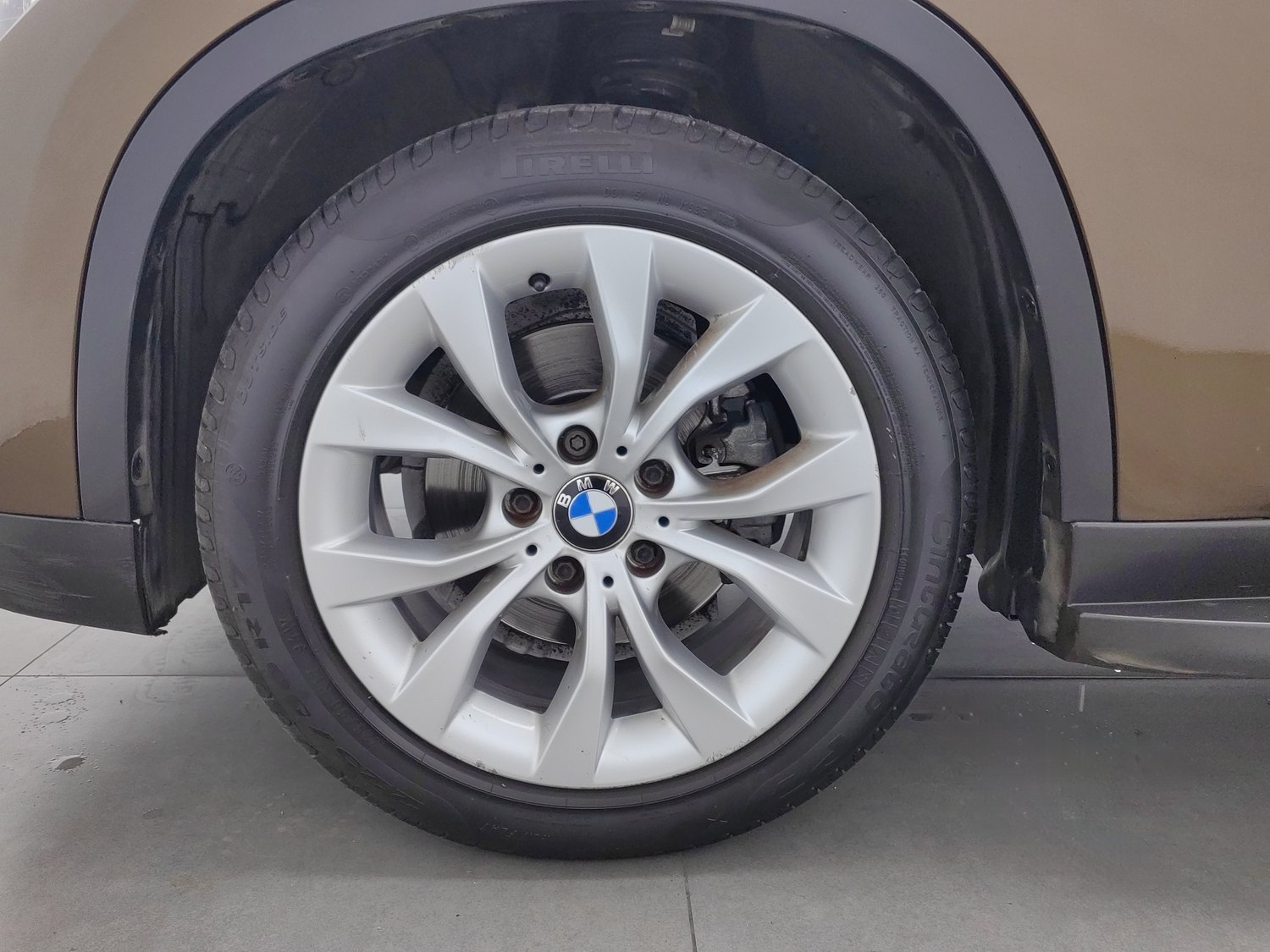 Used BMW X1 2013 2.0 AT