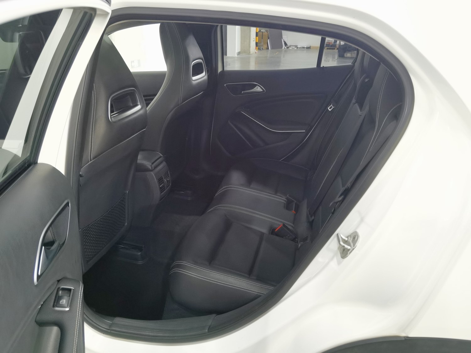 Used Mercedes-Benz GLA 2016 1.6 AT