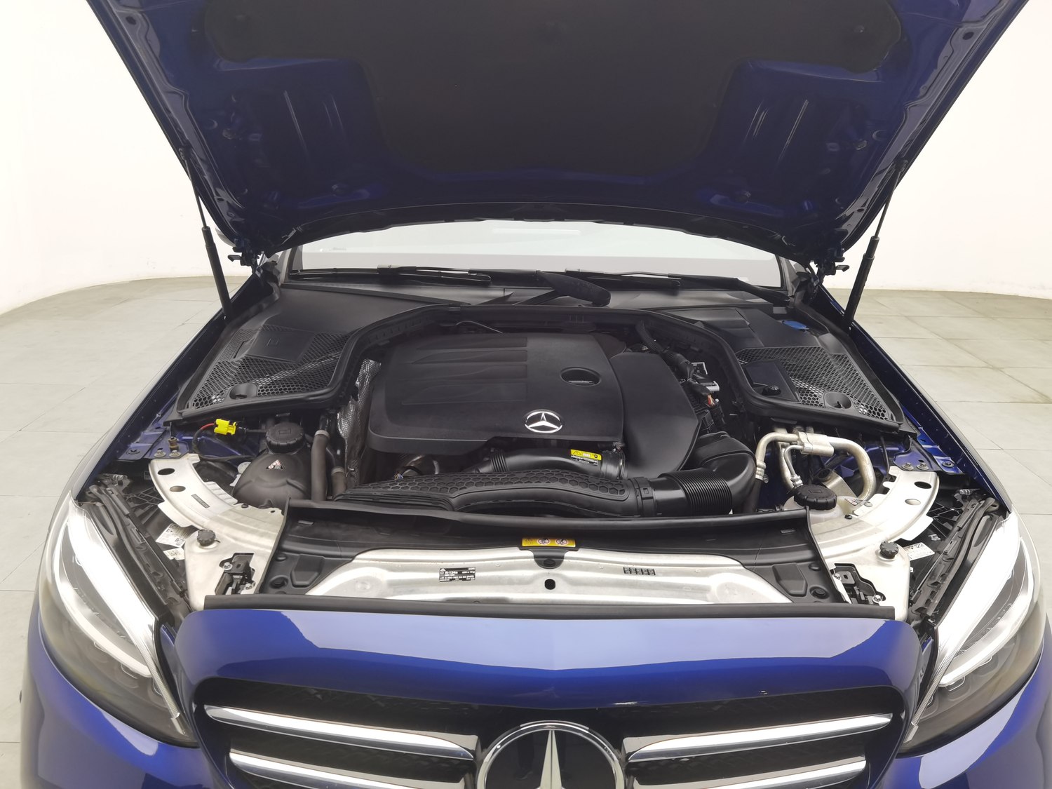 Used Mercedes-Benz C-Class 2019 1.5 AT