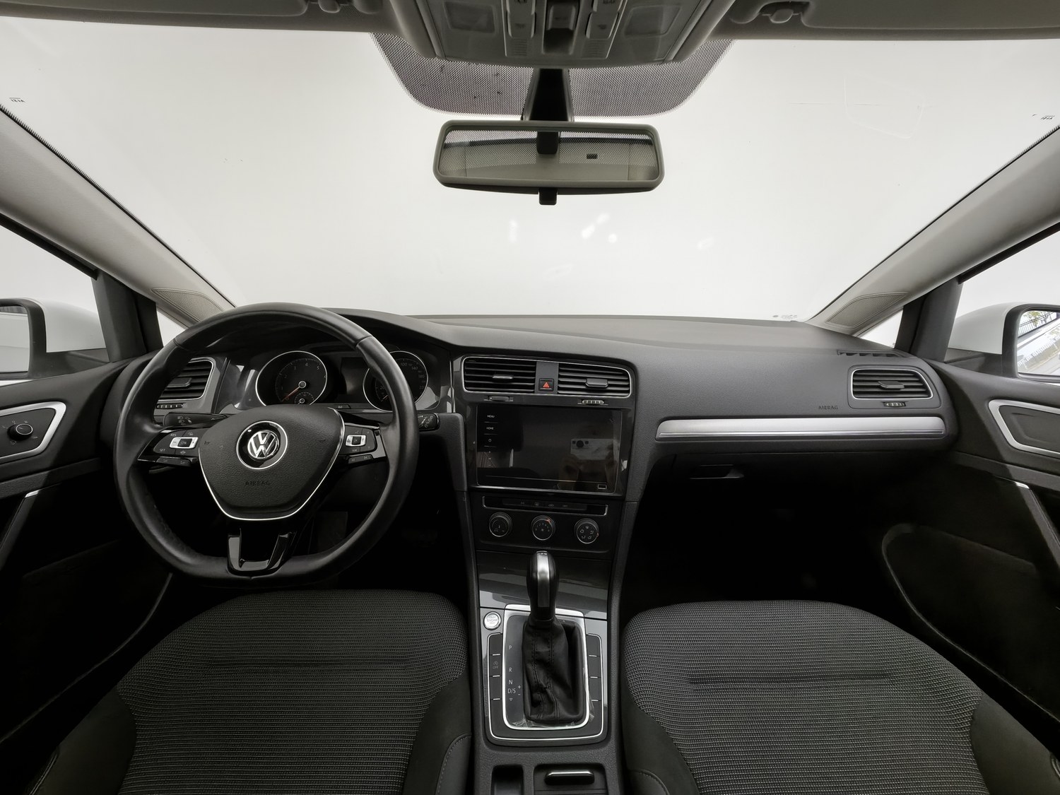 Used Volkswagen Golf 2020 1.4 AT