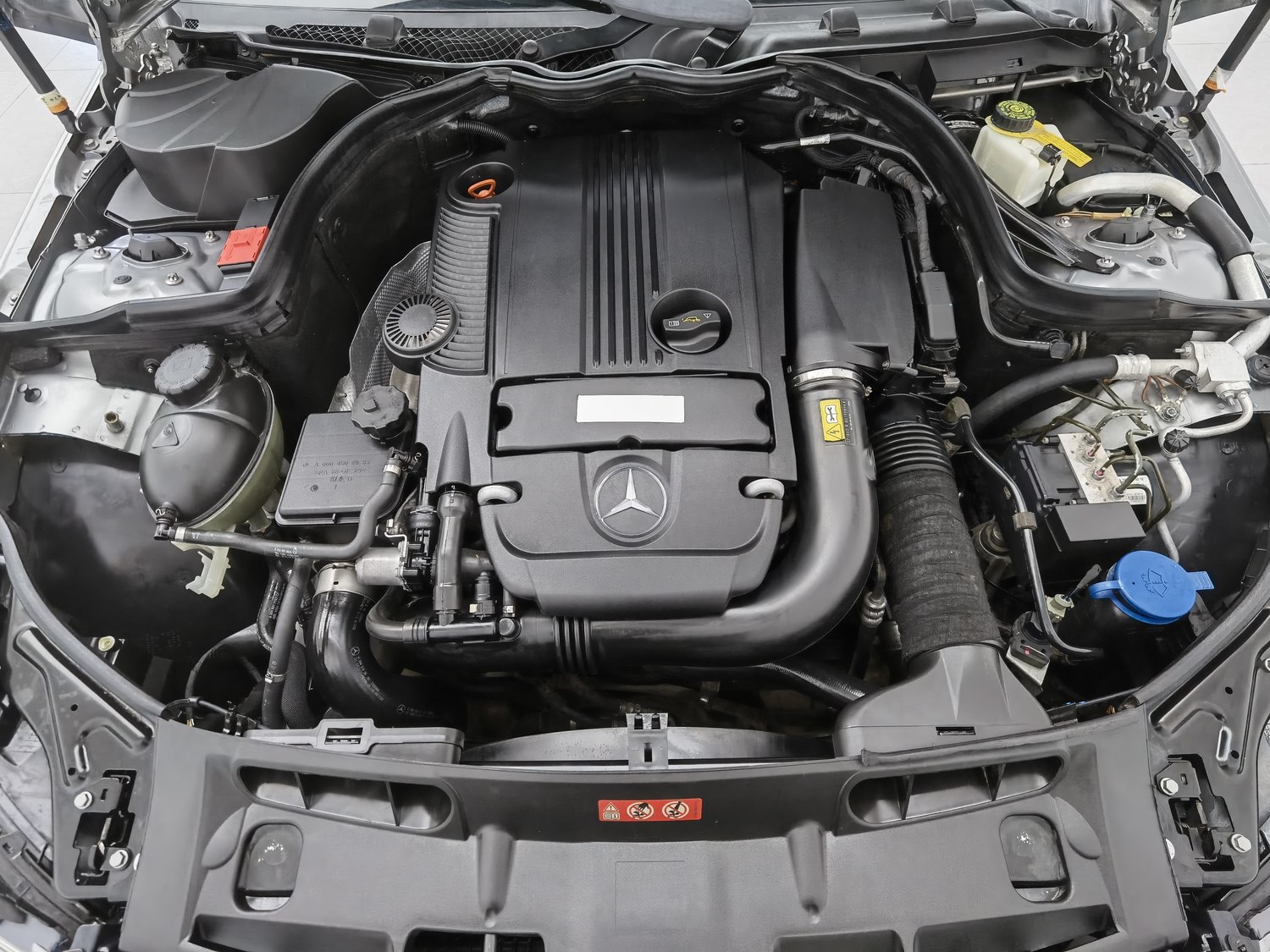 Used Mercedes-Benz C-Class 2011 1.8 AT