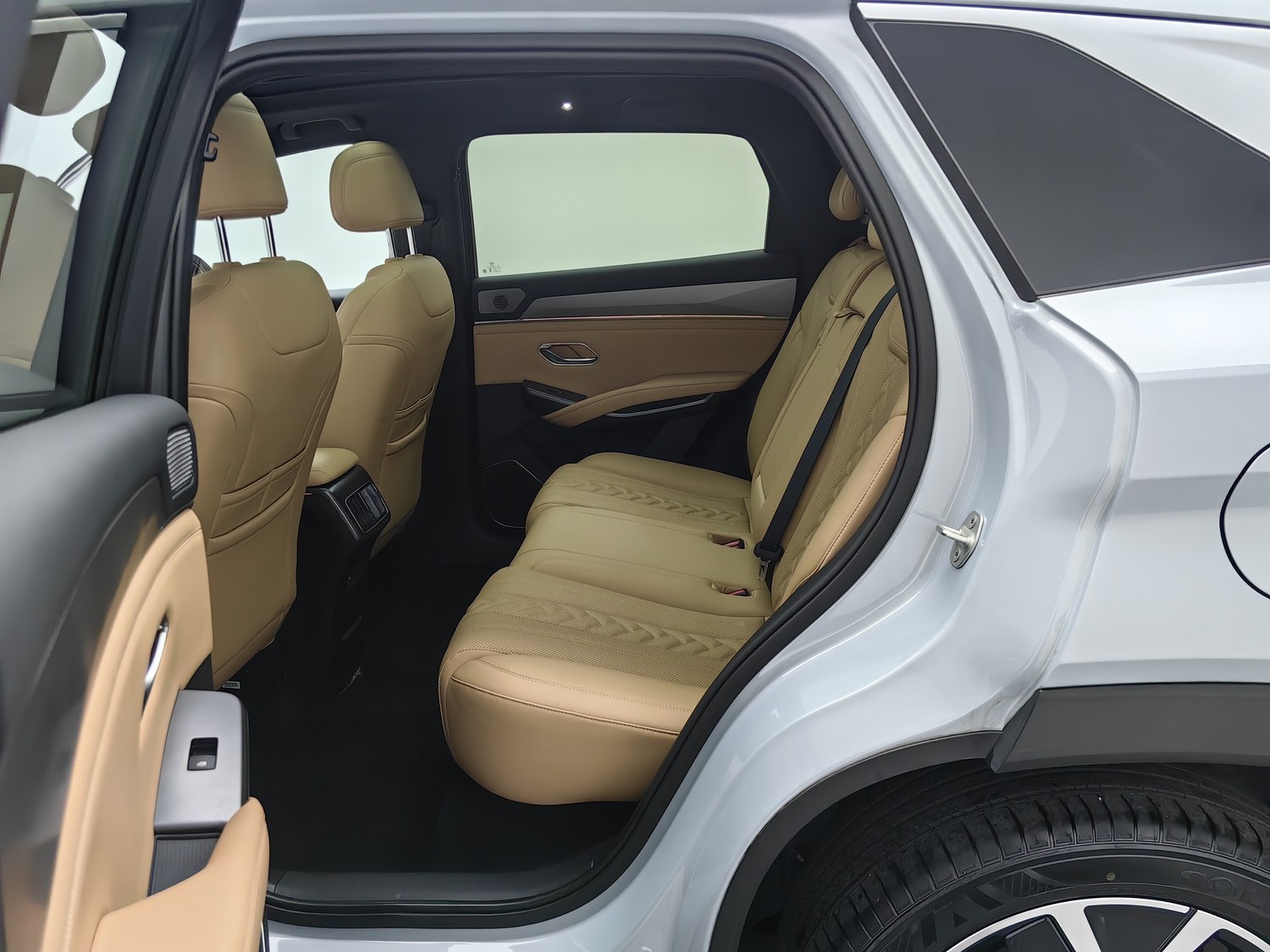 Used BYD Song L DM-i 2024 1.5 AT