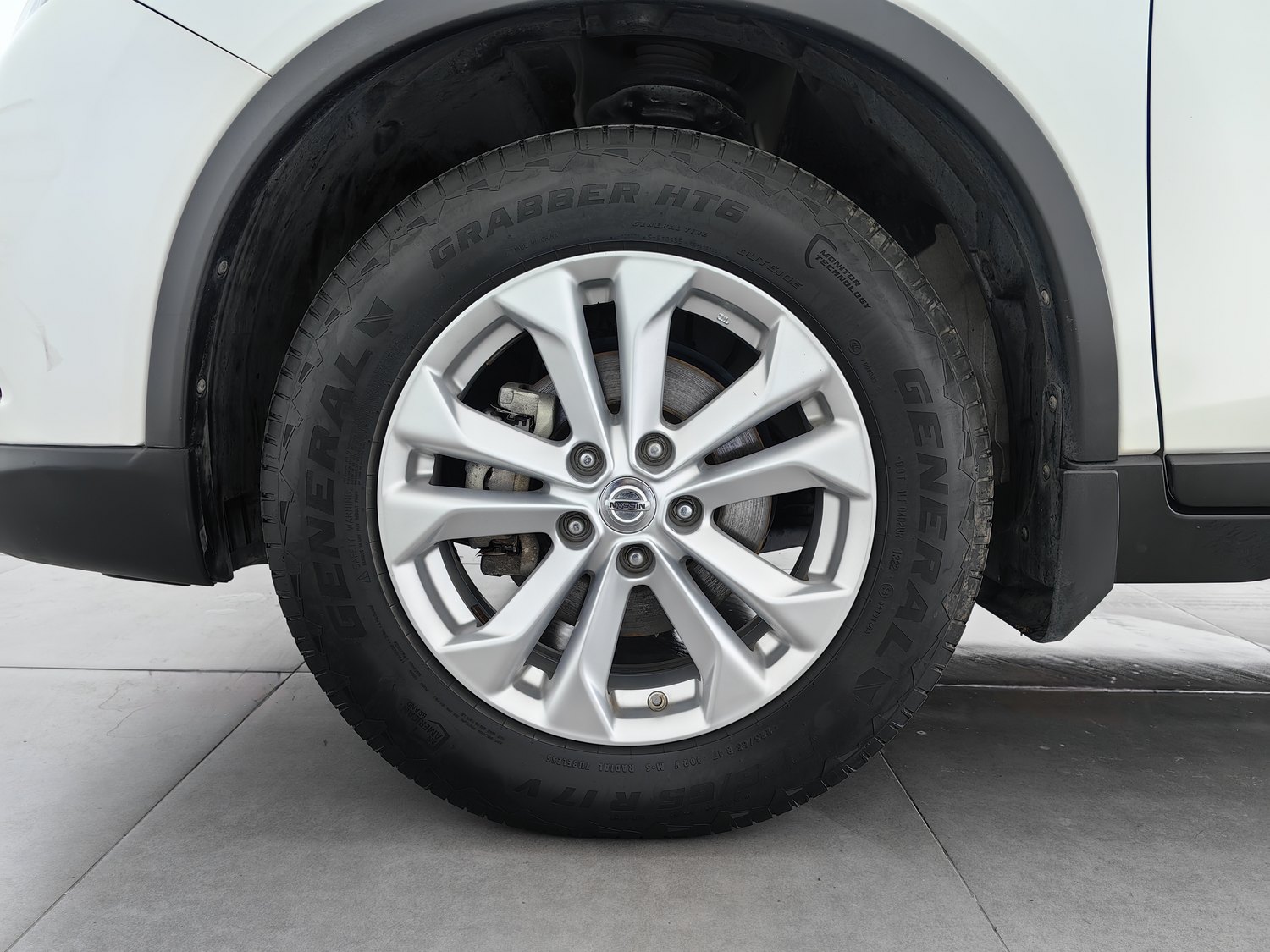 Used Nissan X-Trail 2014 2.5 AT
