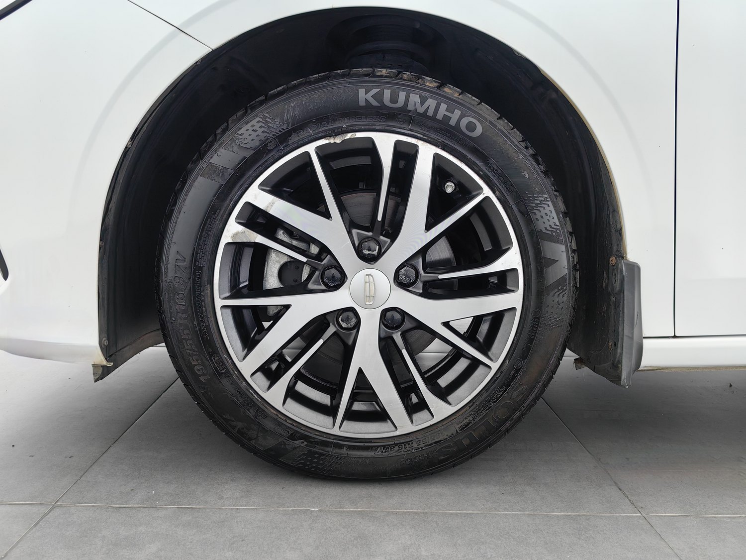 Used Geely Emgrand 2023 1.5 AT