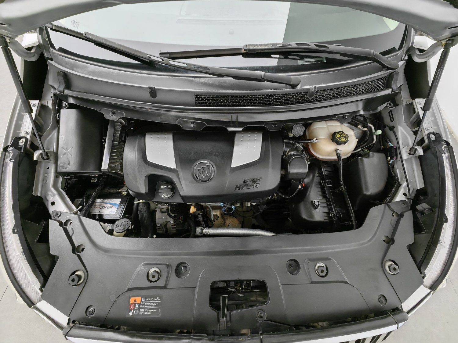 Used Buick GL8 2014 3.0 AT