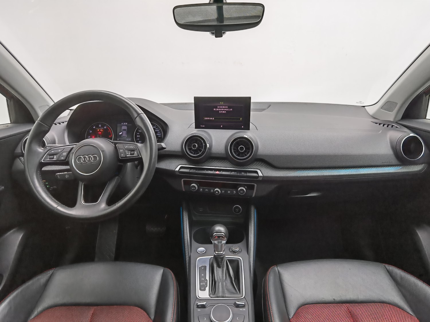 Used Audi Q2L 2020 1.4 AT