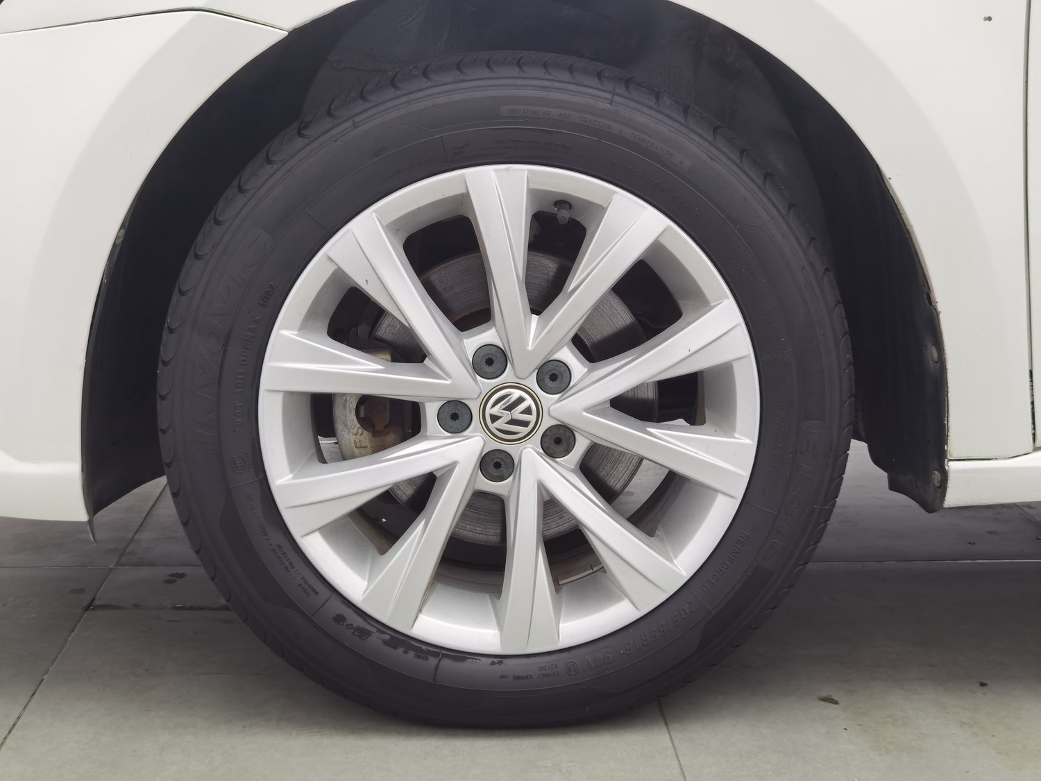 Used Volkswagen Lavida 2017 1.6 AT