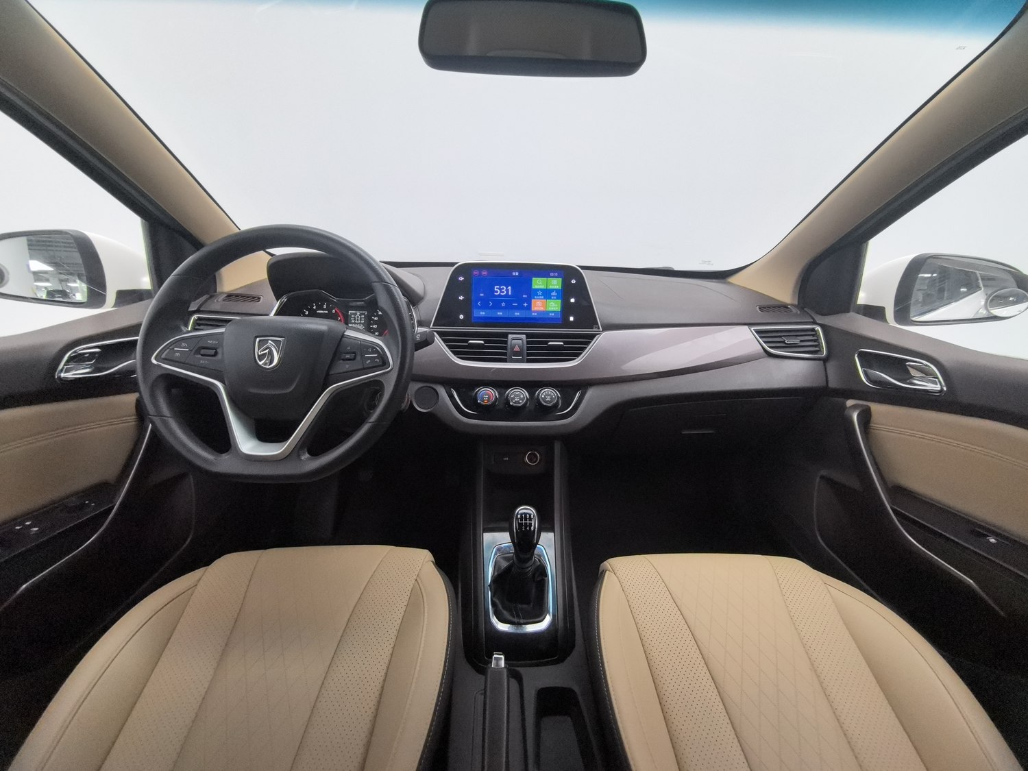 Used Baojun 310W 2017 1.5 MT