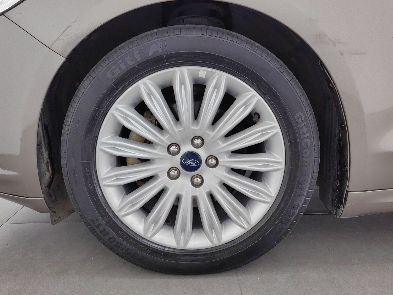 Used Ford Mondeo 2013 2.0 AT