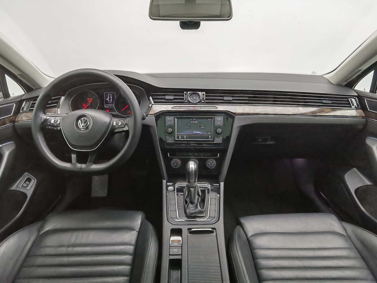 Used Volkswagen Magotan 2019 2.0 AT