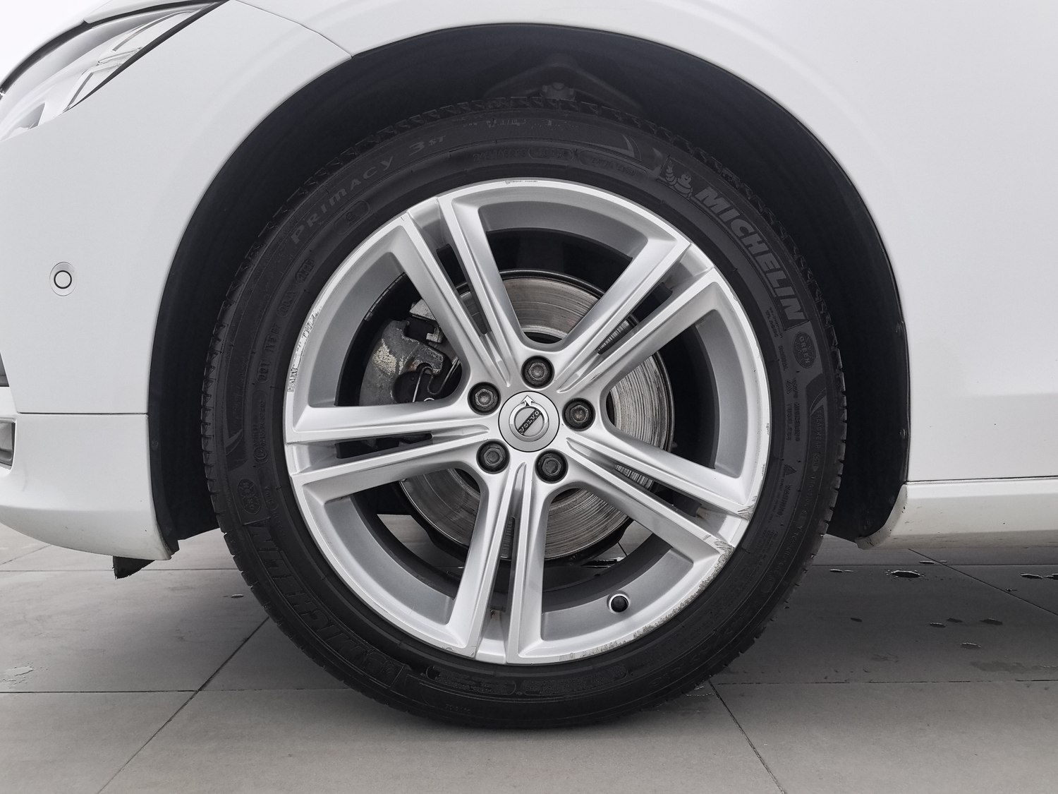 Used Volvo S90 2017 2.0 AT