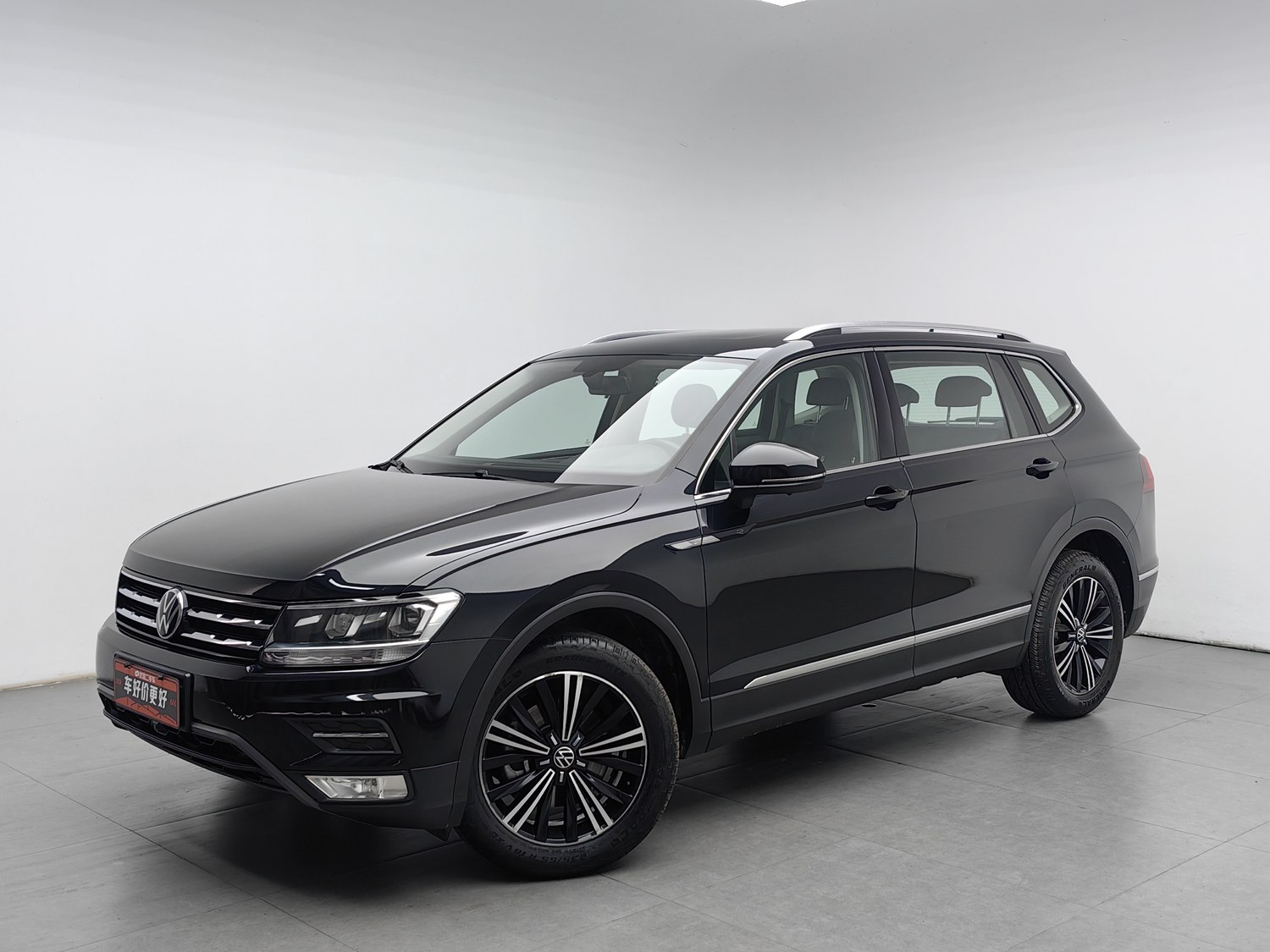 Used Volkswagen Tiguan L 2021 2.0 AT