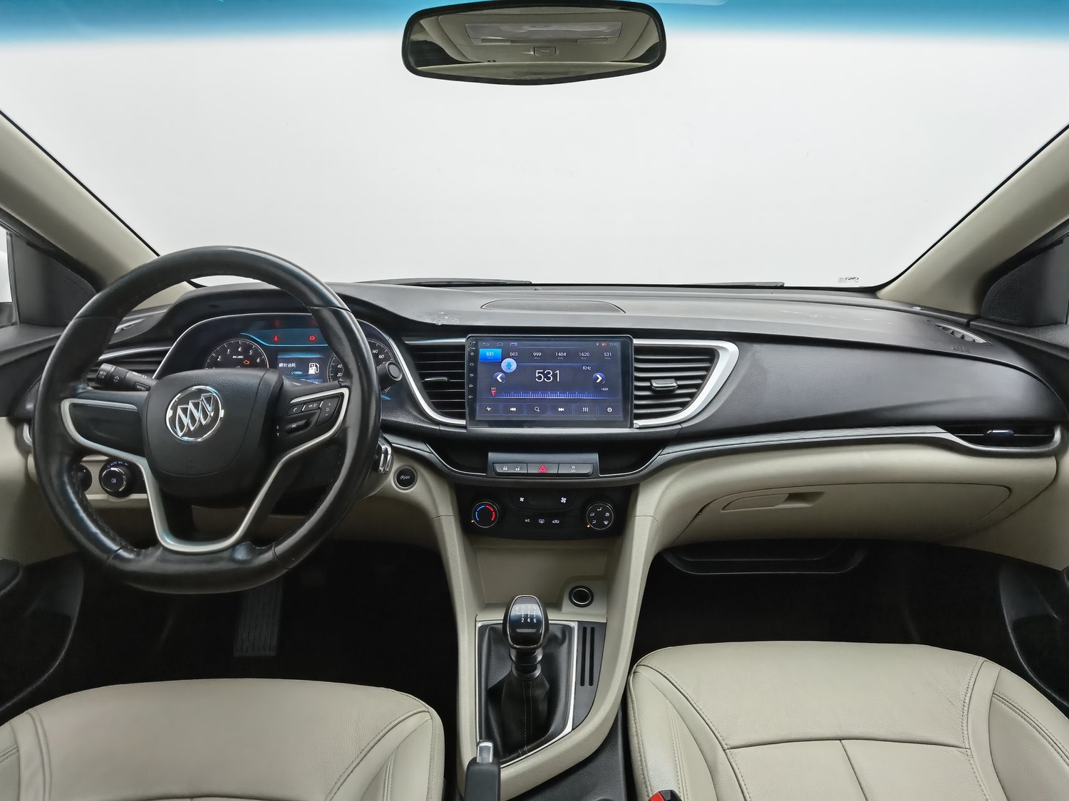 Used Buick Excelle 2018 1.0 MT