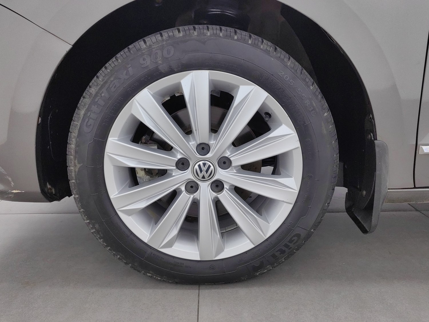 Used Volkswagen Bora 2016 1.6 AT