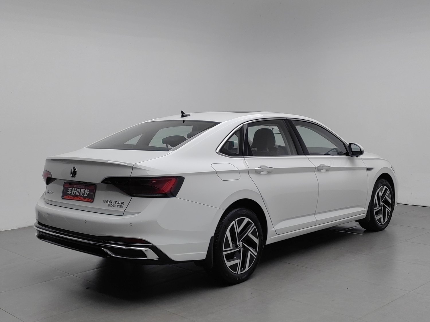 Used Volkswagen Sagitar 2025 1.5 AT