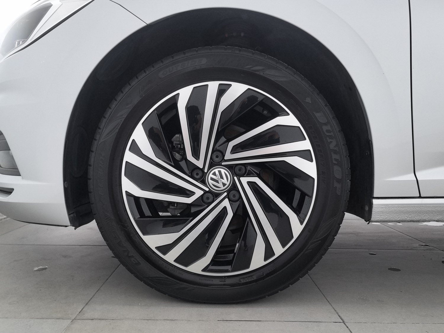 Used Volkswagen Sagitar 2021 1.2 AT