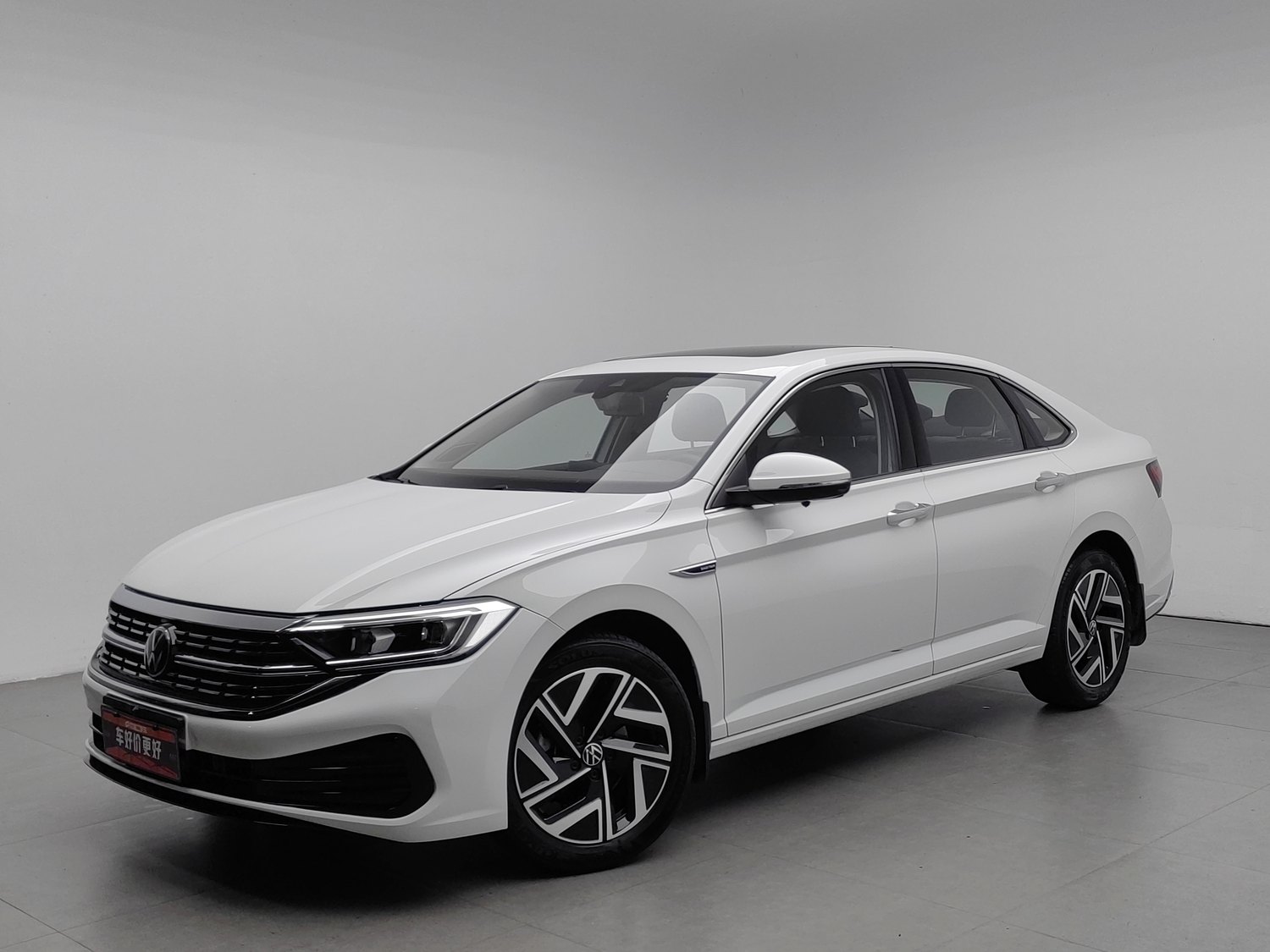 Used Volkswagen Sagitar 2025 1.5 AT