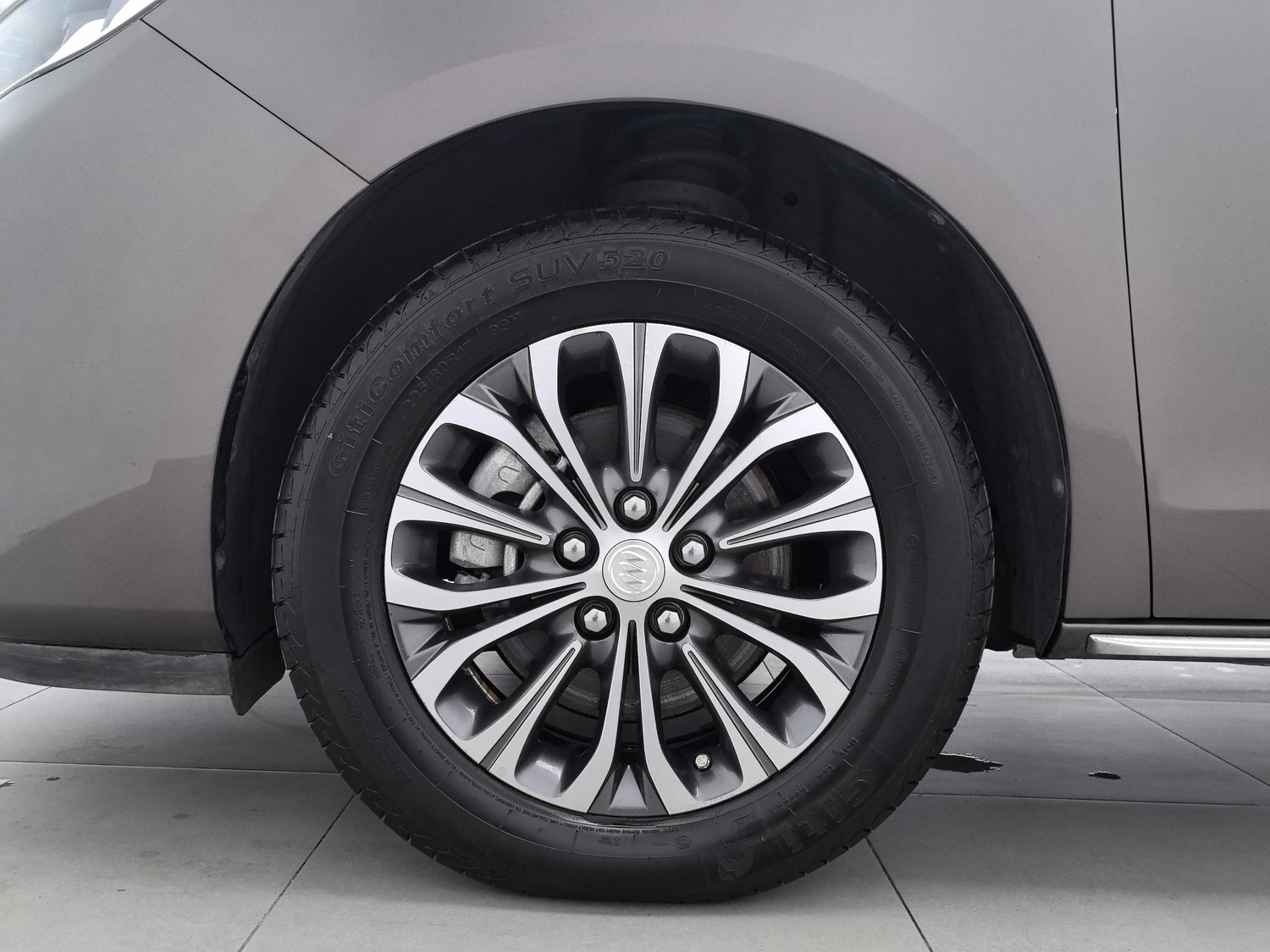 Used Buick GL8 2023 2.0 AT
