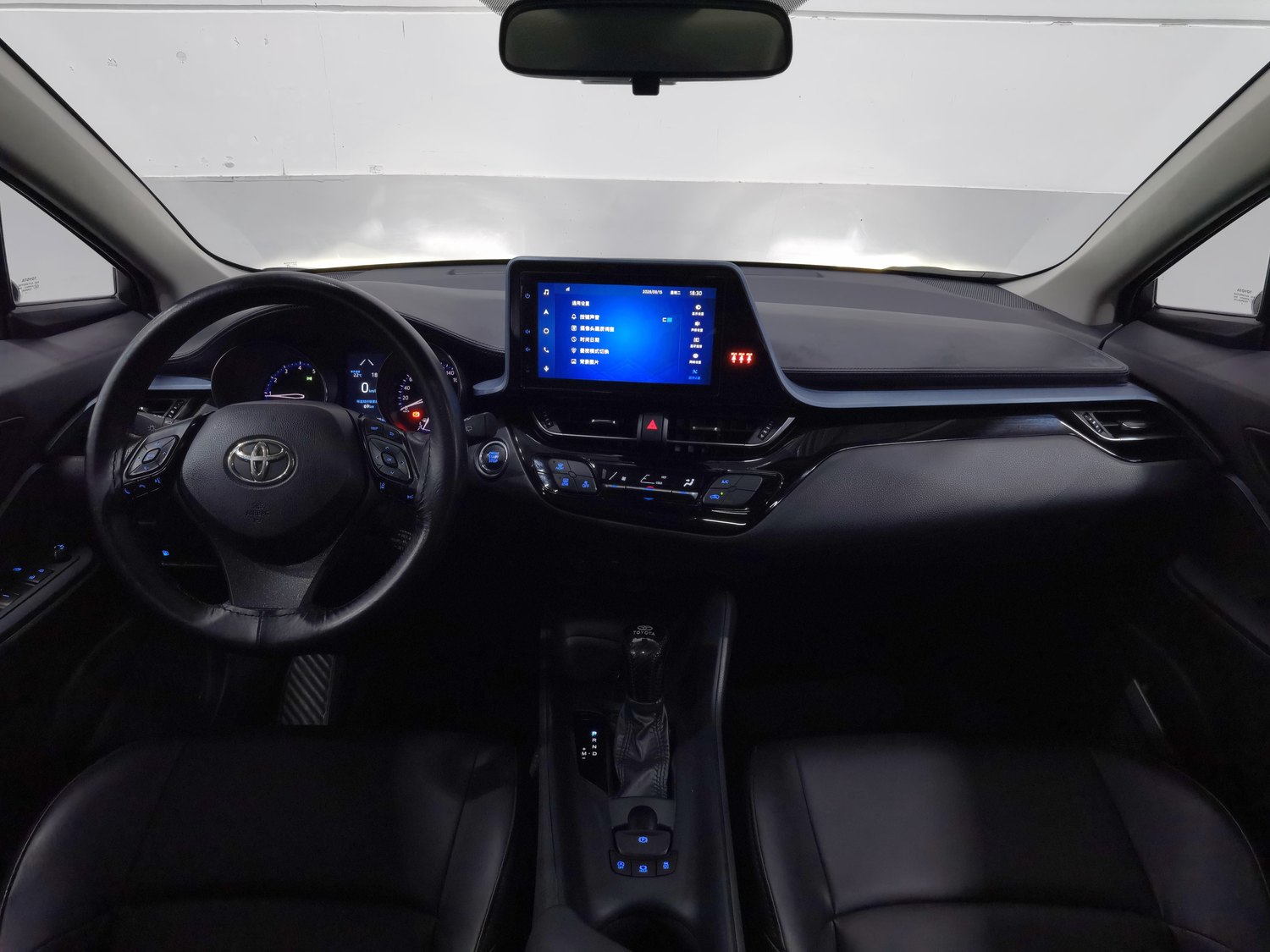 Used Toyota C-HR 2021 2.0 AT