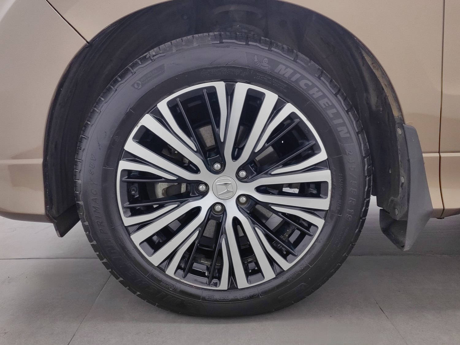 Used Honda Avancier 2017 2.0 AT