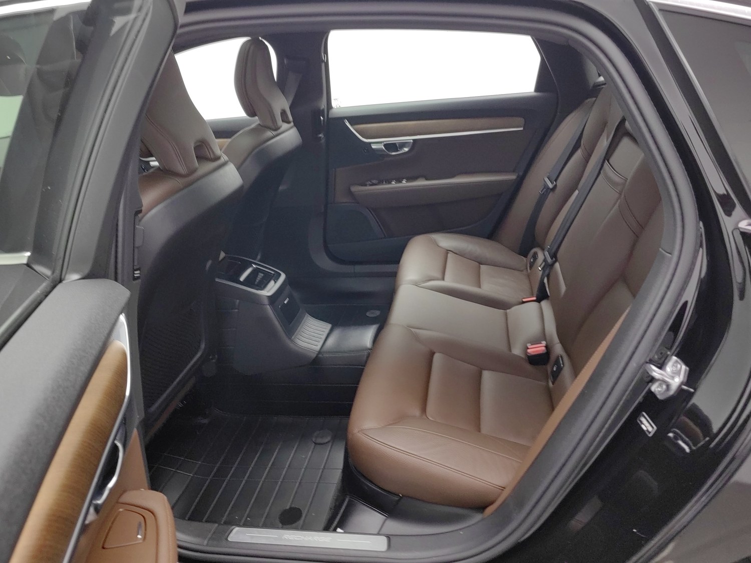 Used Volvo 沃尔沃S90 PHEV 2021 2.0 AT