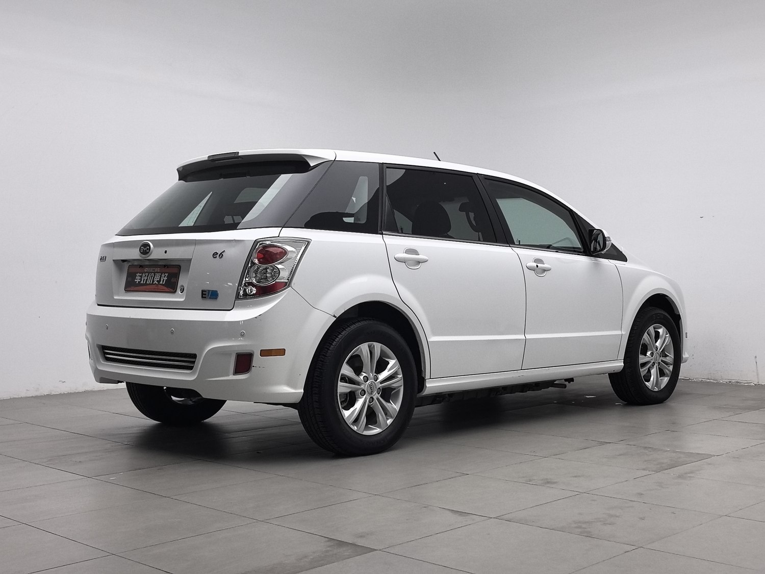 Used BYD E6 2016
