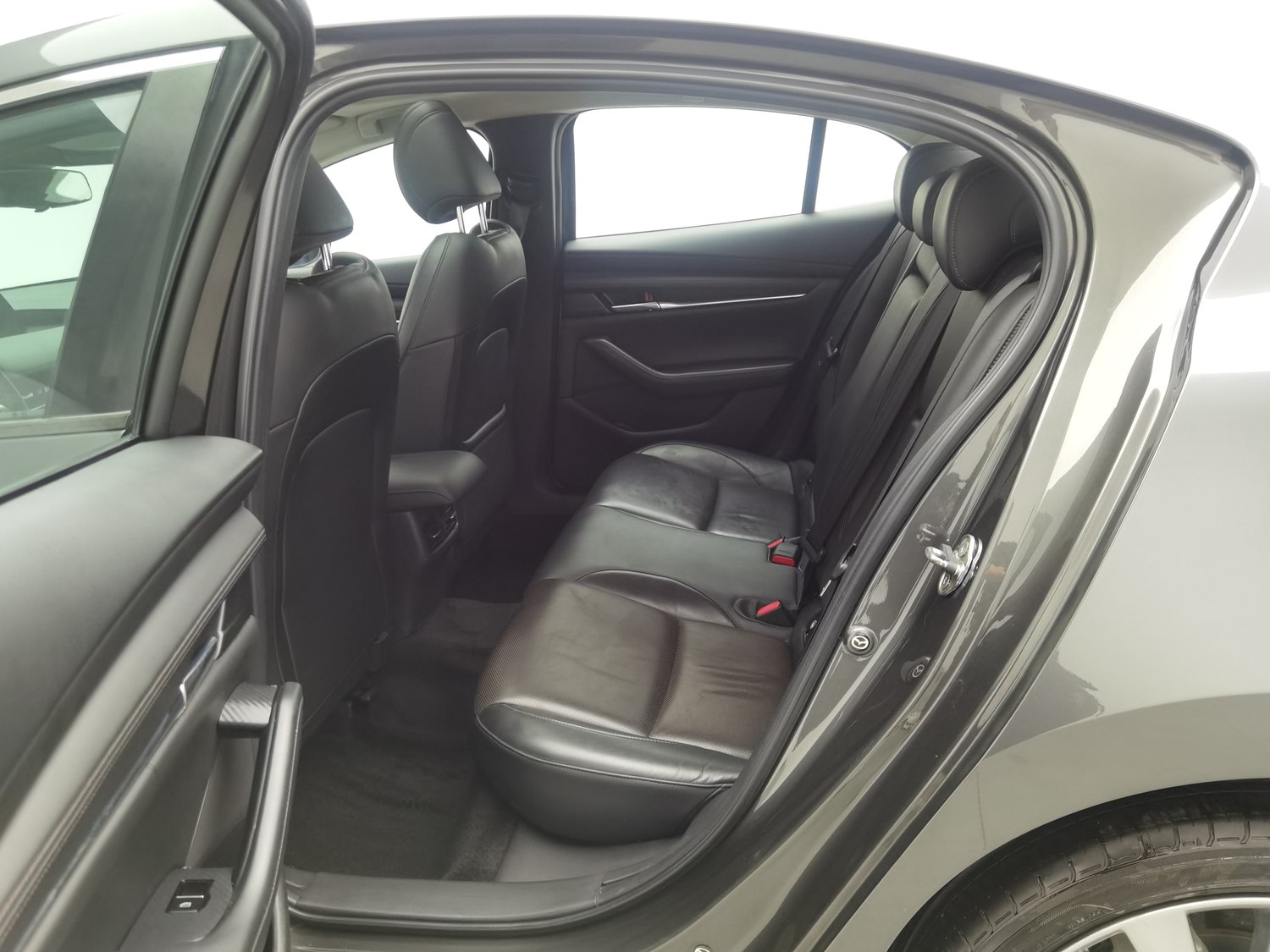 Used Mazda Axela 2020 2.0 AT