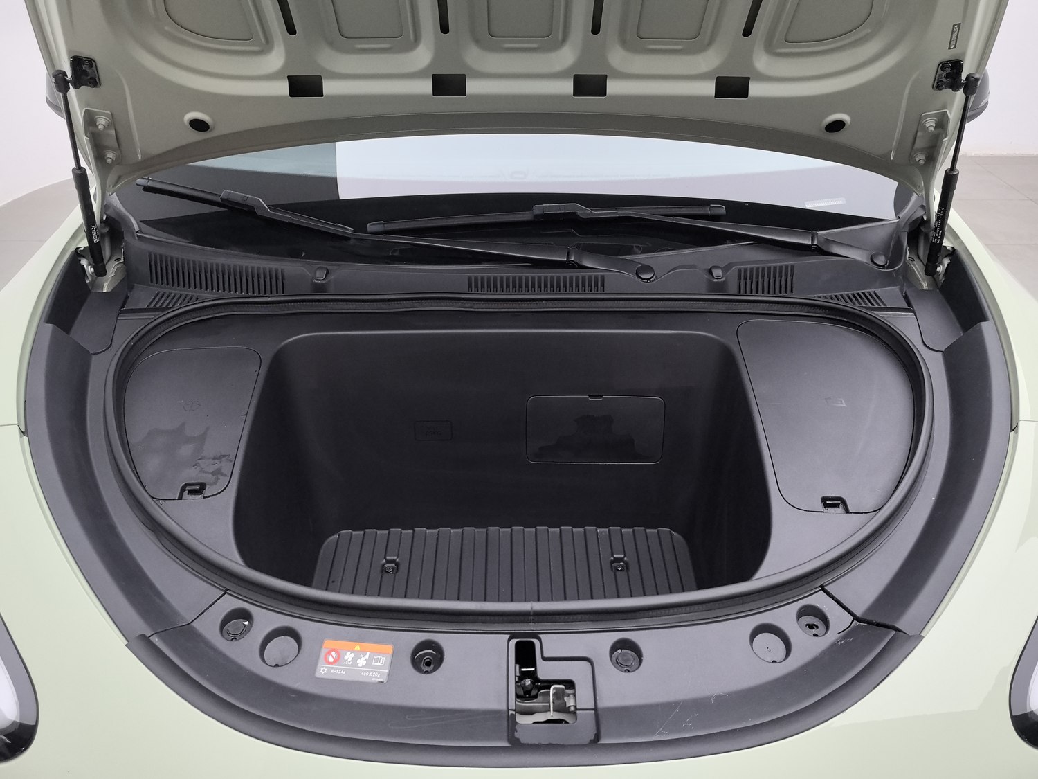 Used Geely Galaxy Xingyuan 2025