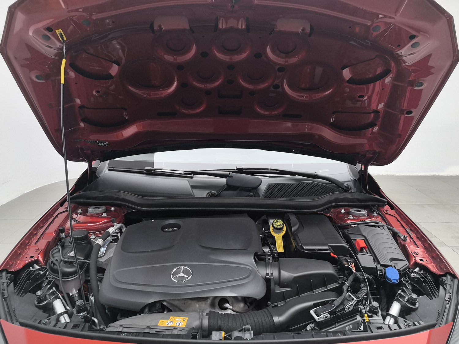 Used Mercedes-Benz GLA 2017 1.6 AT