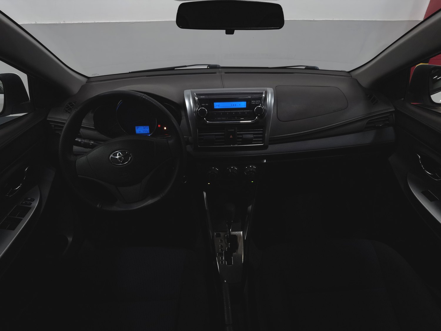 Used Toyota Yaris L 2014 1.3 AT