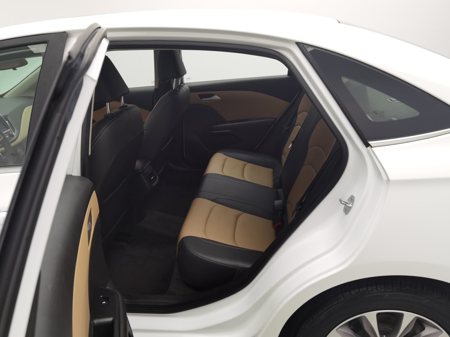 Used Chevrolet Cruze 2022 1.5 AT