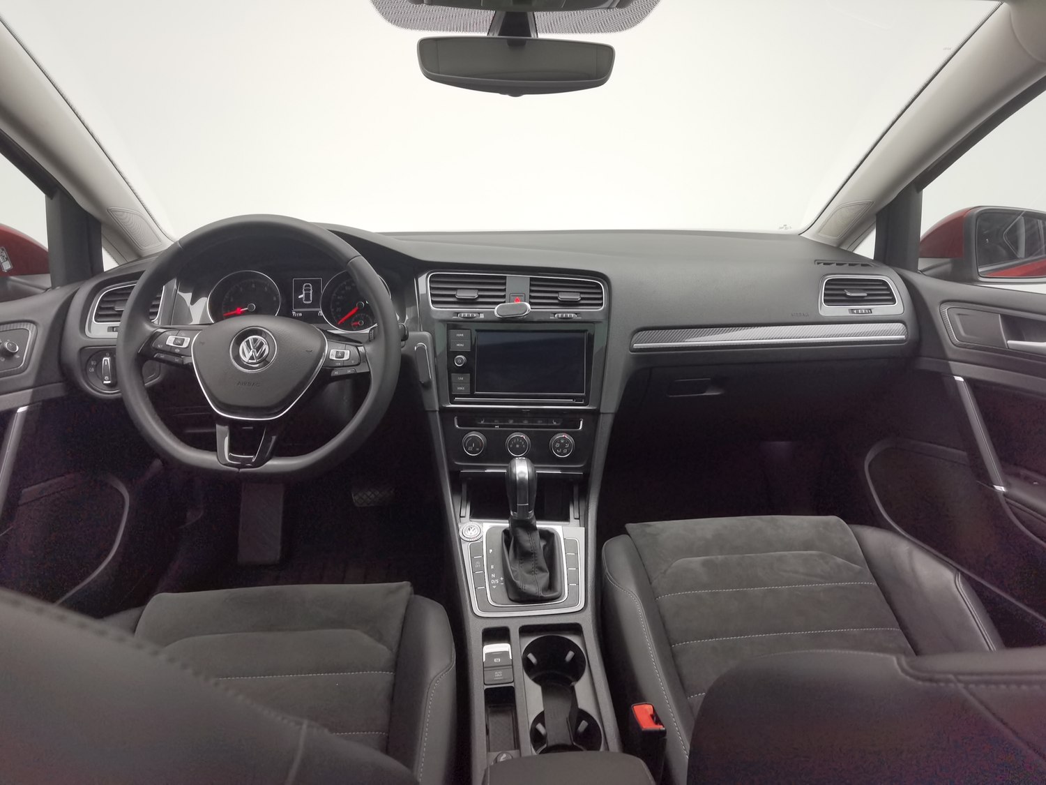 Used Volkswagen Golf 2019 1.4 AT