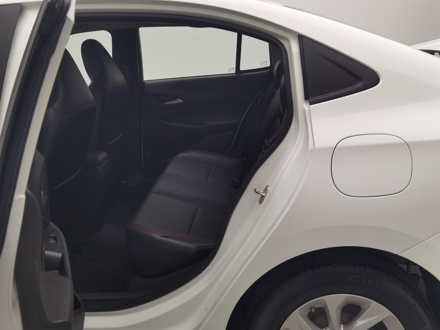 Used Chevrolet Cavalier 2022 1.0 AT