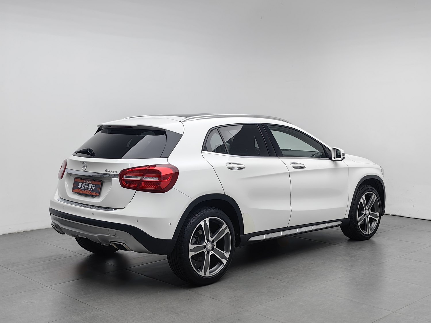 Used Mercedes-Benz GLA 2015 2.0 AT