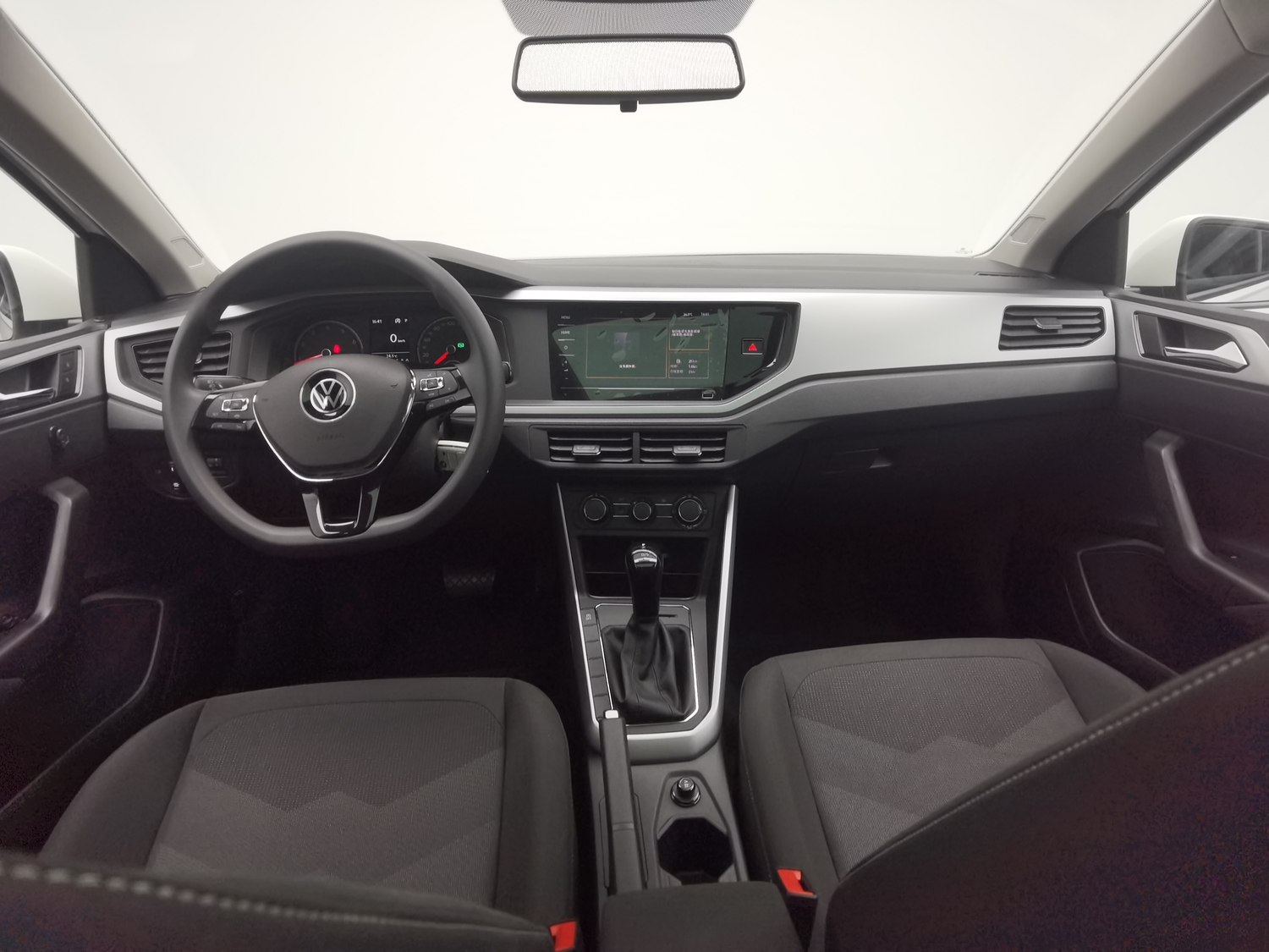 Used Volkswagen Polo 2021 1.5 AT