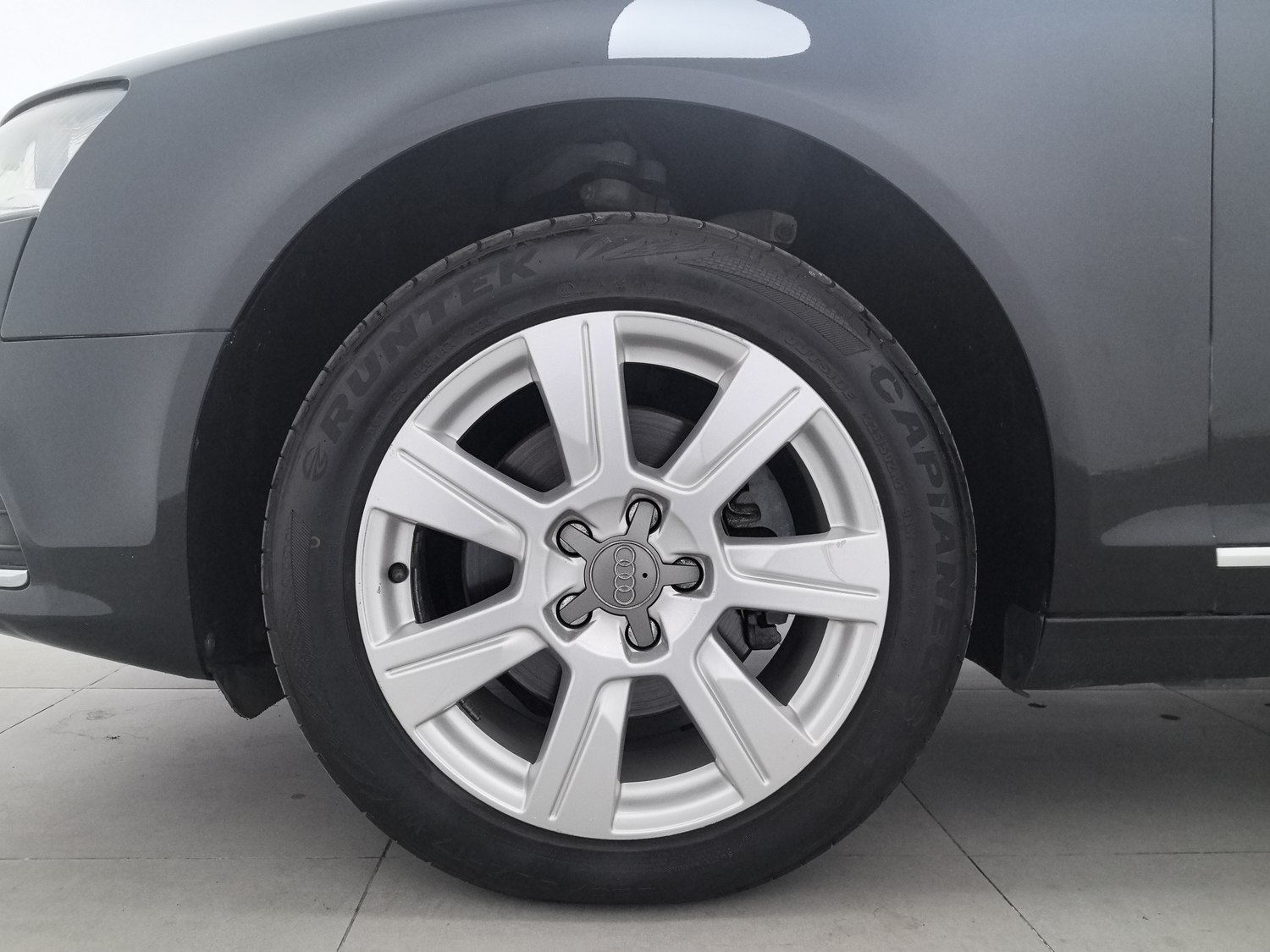 Used Audi A6L 2010 2.4 AT