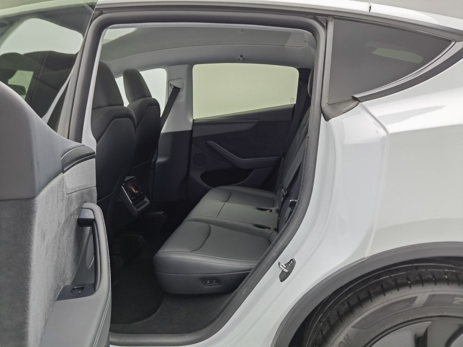 Used Tesla Model Y 2025