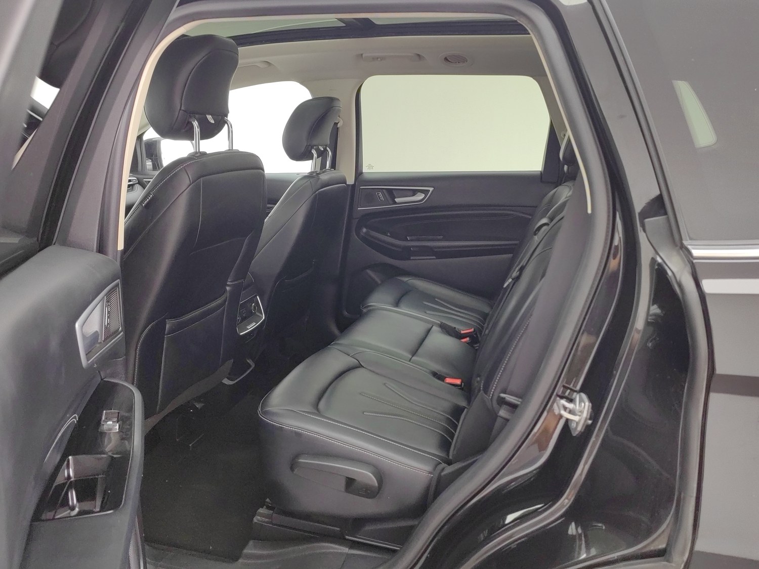 Used Ford Edge 2021 2.0 AT