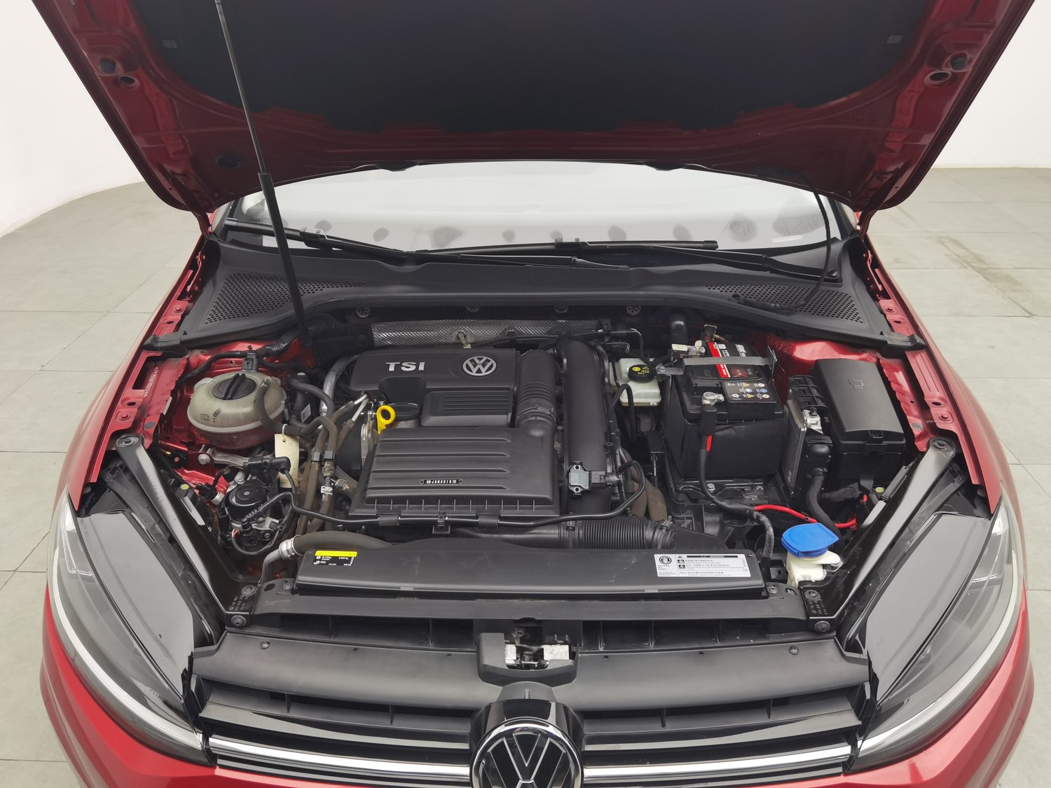 Used Volkswagen Golf 2019 1.4 AT