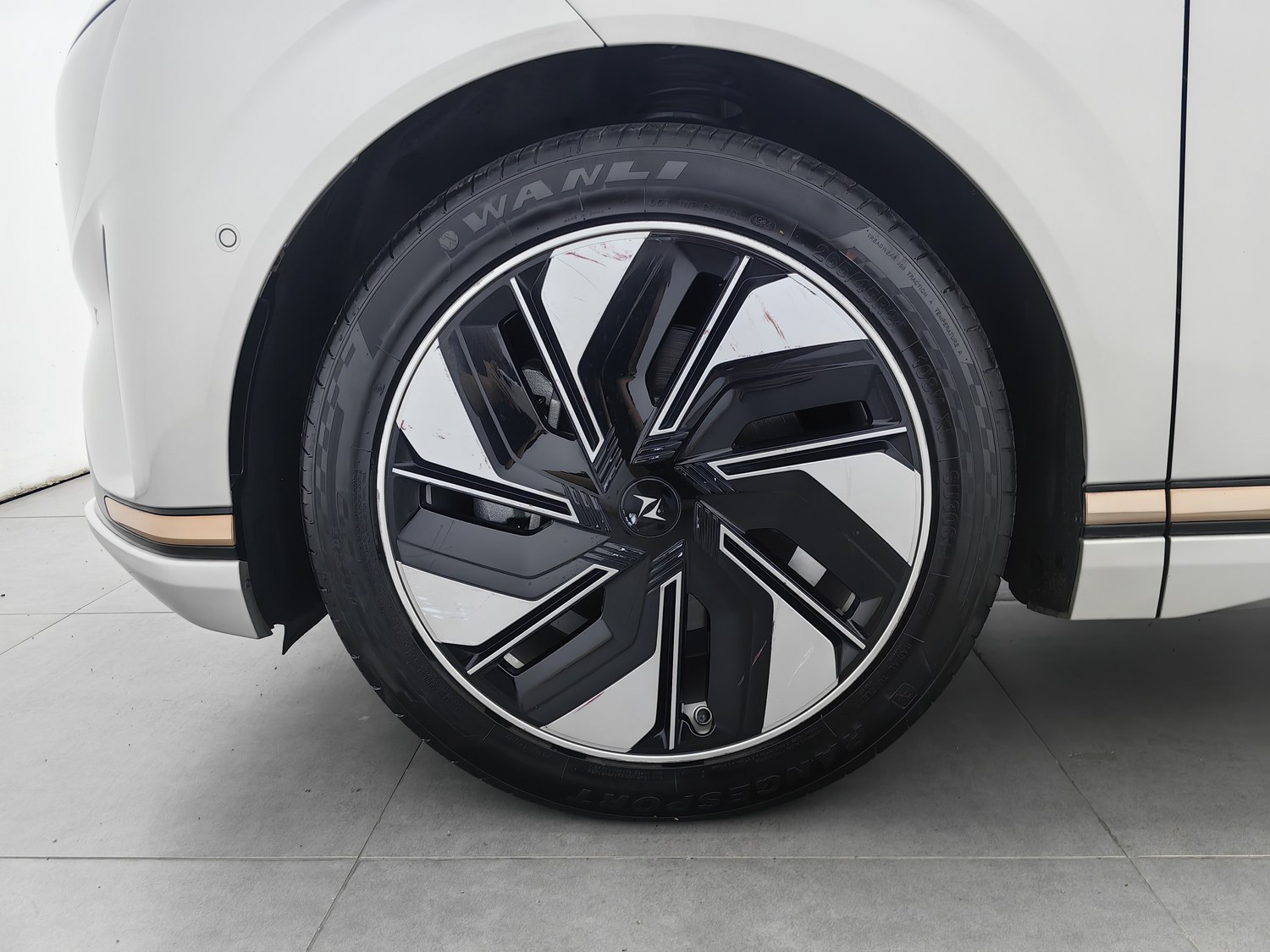 Used Dongfeng eπ eπ008 2024 1.5 AT