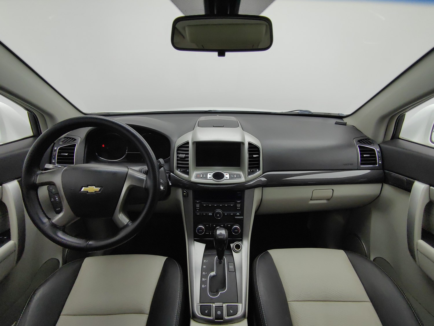 Used Chevrolet Captiva 2015 2.4 AT