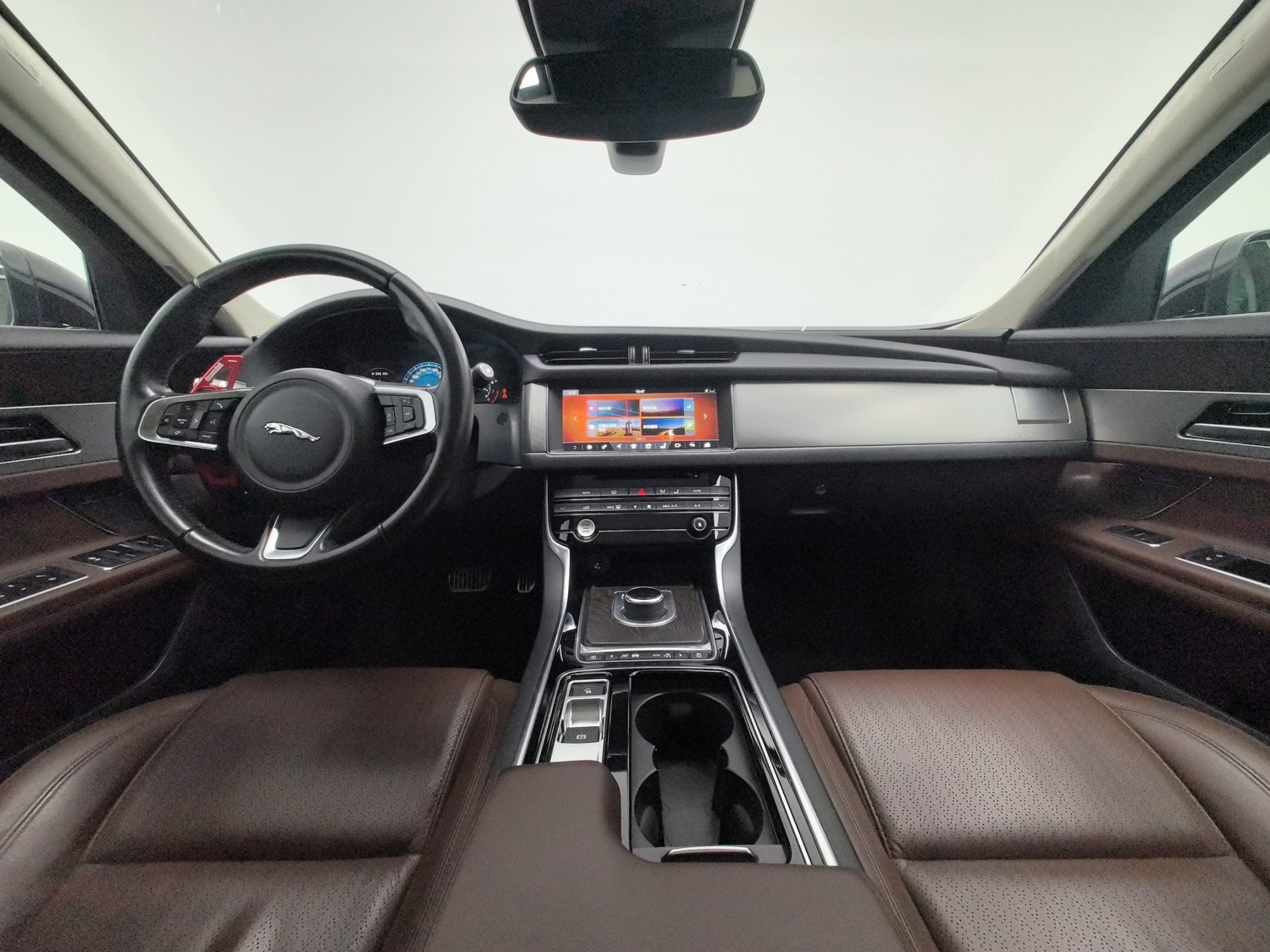 Used Jaguar XFL 2018 2.0 AT