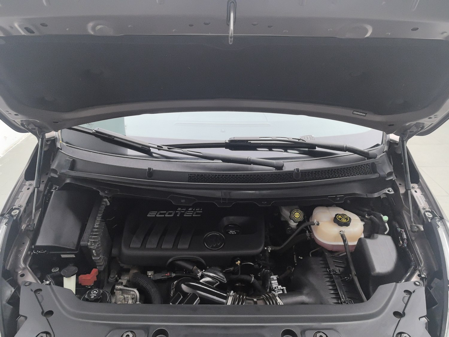 Used Buick GL8 2014 2.4 AT