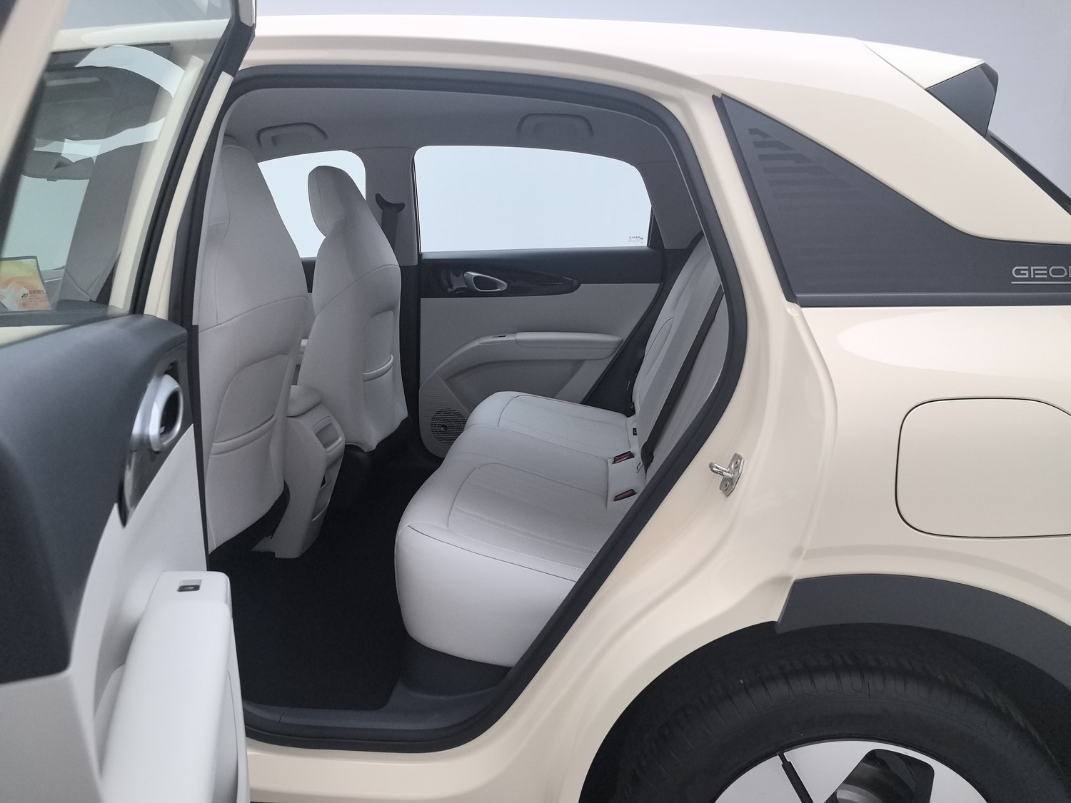 Used Geely Galaxy Xingyuan 2025
